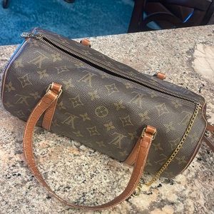 LV purse